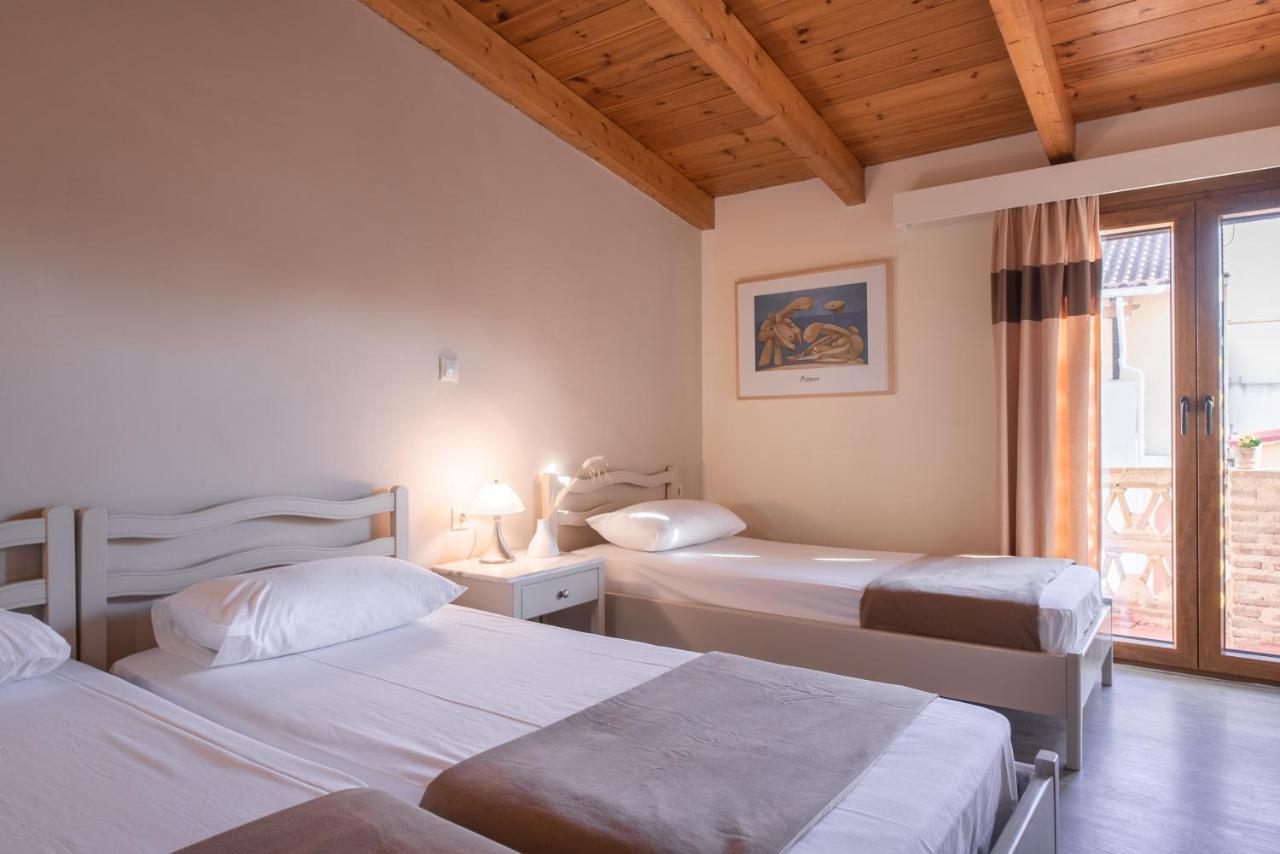 Yria Hotel Закинтос Экстерьер фото